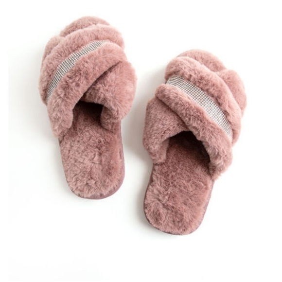 cleo Shoes - CLEO blush criss cross rhinestone House slippers, US 40/41, NEW